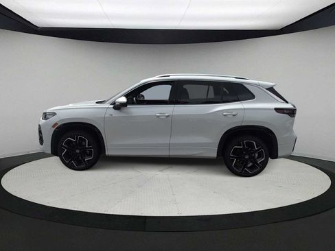 Used 2025 Volkswagen Tiguan SEL R-Line AWD/4WD image 5