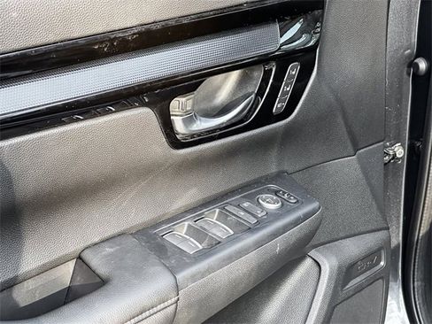 Used 2025 Honda CR-V EX-L image 12