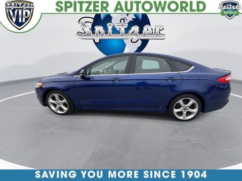 Used 2016 Ford Fusion SE w/ Equipment Group 201A image 6