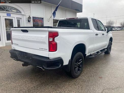 Used 2020 Chevrolet Silverado 1500 Custom Trail Boss w/ Custom Convenience Package AWD/4WD image 5