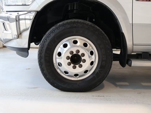 Used 2017 RAM 3500 Laramie image 46