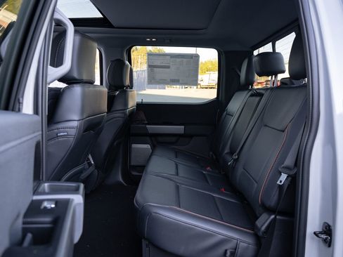 New 2026 Ford F350 Lariat w/ Lariat Ultimate Package image 35