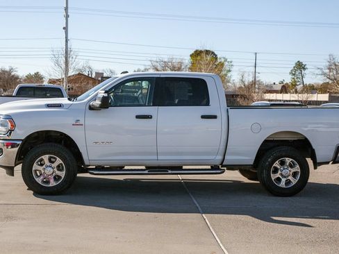 Used 2024 RAM 2500 Big Horn AWD/4WD image 8