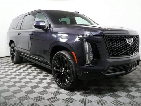 Certified 2026 Cadillac Escalade ESV Platinum Sport AWD/4WD image 1