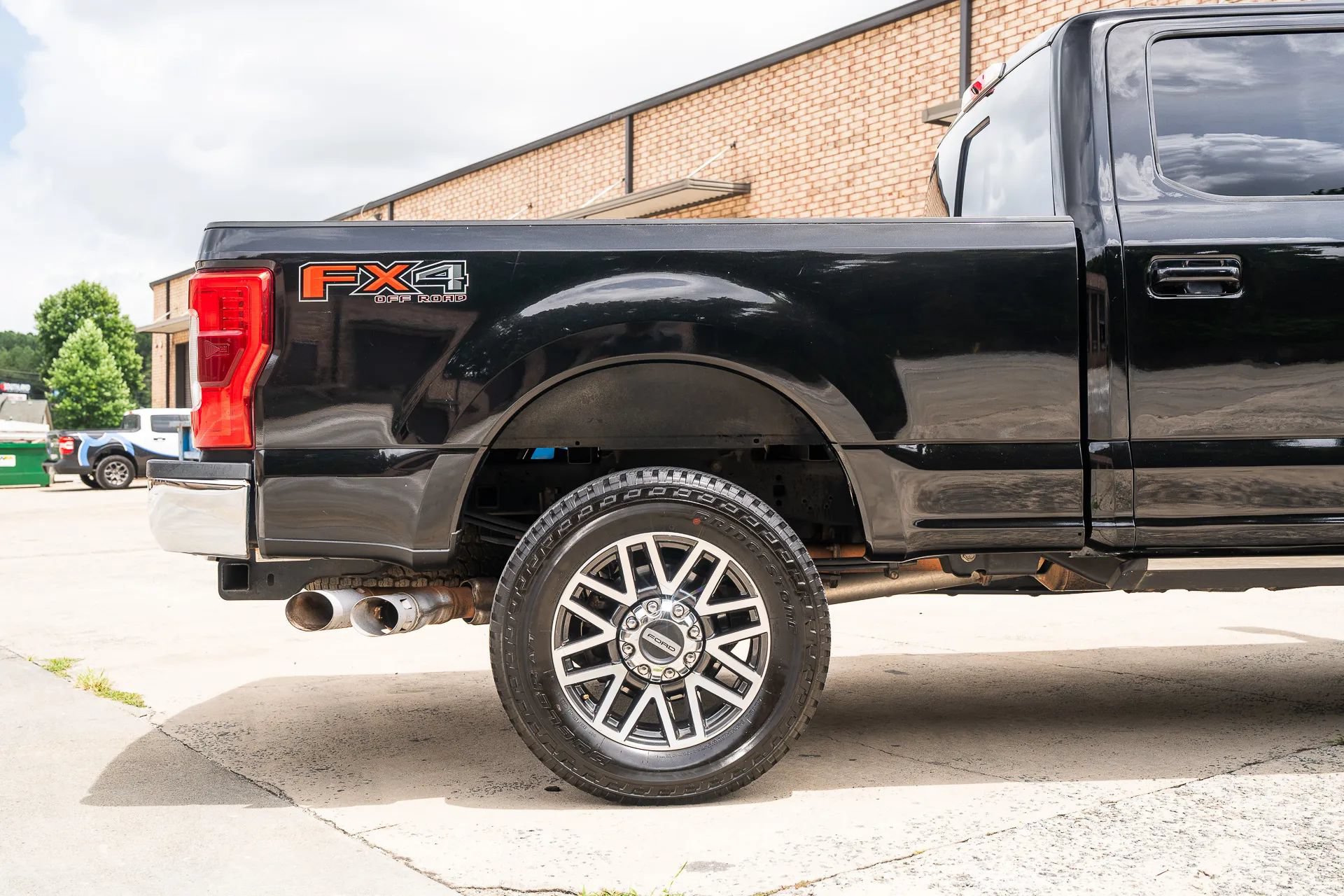 Used 2019 Ford F250 4x4 Crew Cab Super Duty image 10