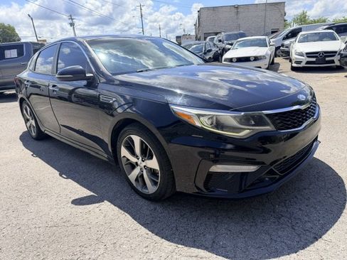 Used 2019 Kia Optima S FWD image 3