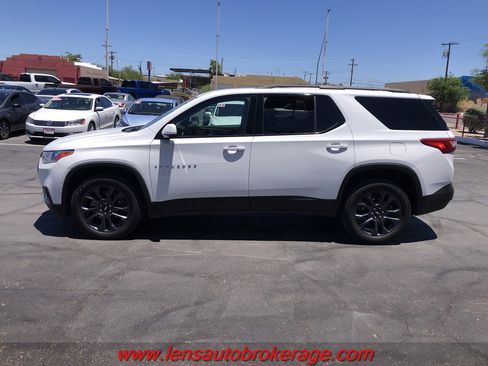 Used 2020 Chevrolet Traverse RS FWD image 2