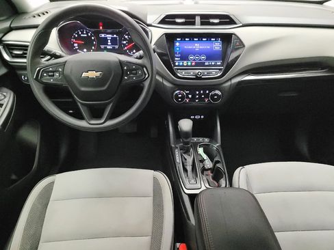 Used 2021 Chevrolet TrailBlazer LT w/ Convenience Package image 22