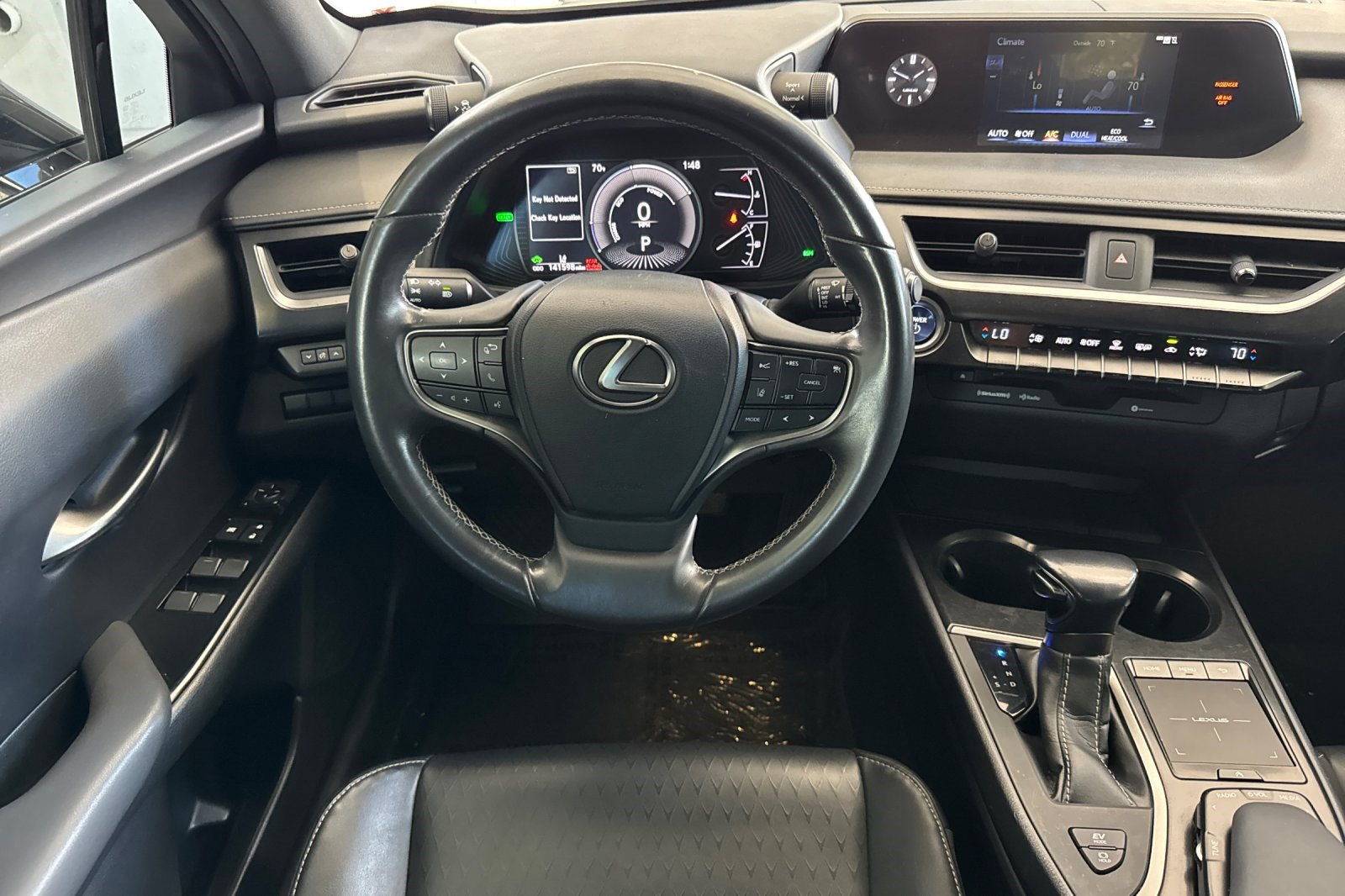 Used 2020 Lexus UX 250h w/ Accessory Package 2 AWD/4WD image 18