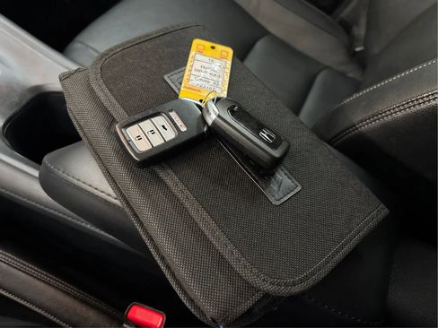 Used 2019 Honda HR-V EX-L image 40