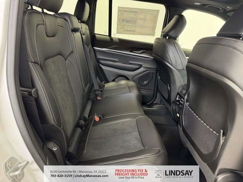 New 2026 Jeep Grand Cherokee 4WD image 18