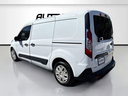 Used 2023 Ford Transit Connect XLT FWD image 5