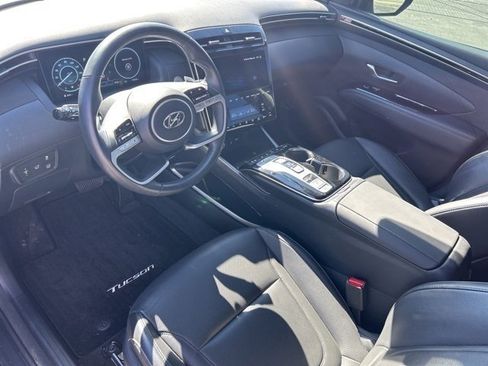 Used 2023 Hyundai Tucson Limited image 8
