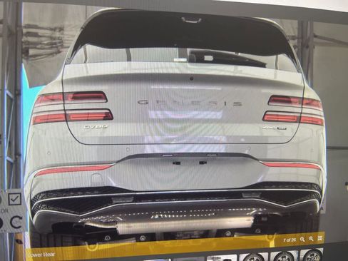 Used 2025 Genesis GV80 3.5T Prestige image 6