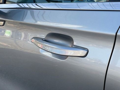 Used 2023 Lincoln Aviator AWD w/ Premium Package image 25