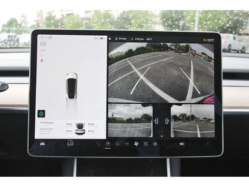 Used 2020 Tesla Model Y Performance AWD/4WD image 26