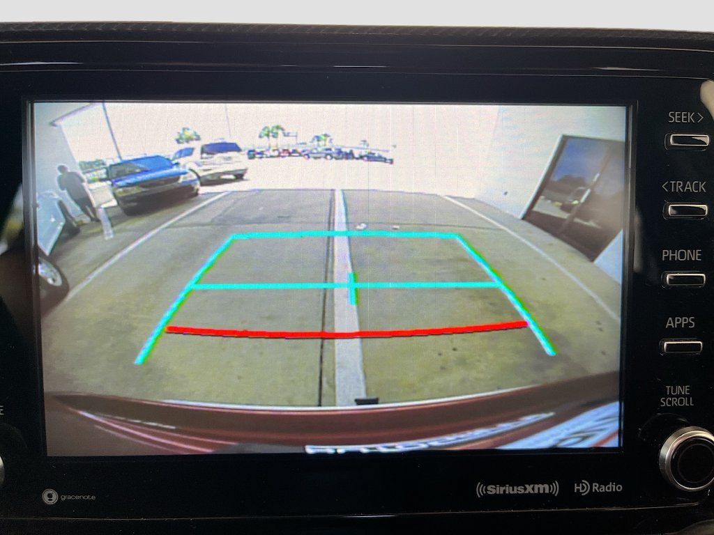 Used 2022 Toyota Highlander XSE FWD image 14