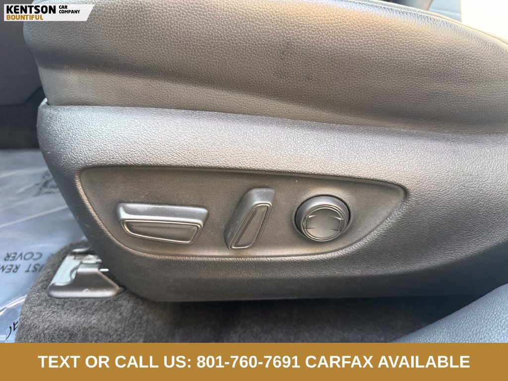 Used 2025 Toyota Highlander XLE AWD/4WD image 29