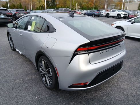 New 2026 Toyota Prius Limited image 3