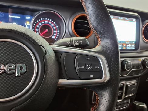 Used 2020 Jeep Gladiator Mojave image 25