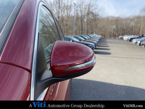 Certified 2021 Mercedes-Benz GLB 250 GLB 250 image 11