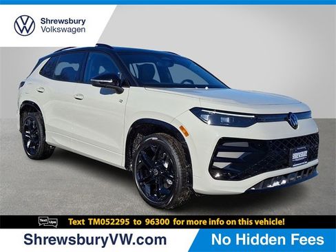 New 2026 Volkswagen Tiguan SE R-Line image 1