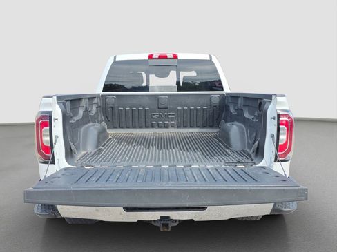 Used 2018 GMC Sierra 1500 SLT w/ SLT Premium Package AWD/4WD image 17