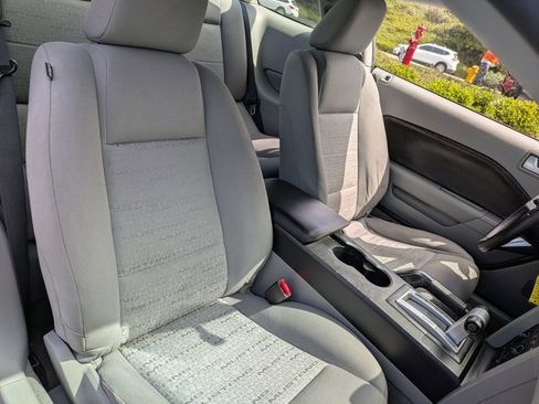 Used 2009 Ford Mustang Coupe image 17