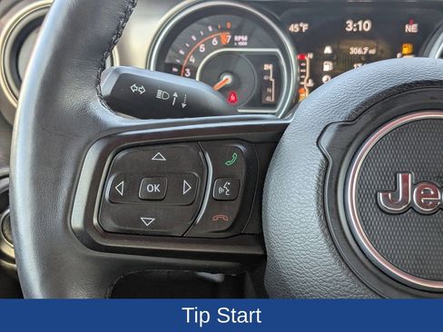 Used 2018 Jeep Wrangler Sport image 24