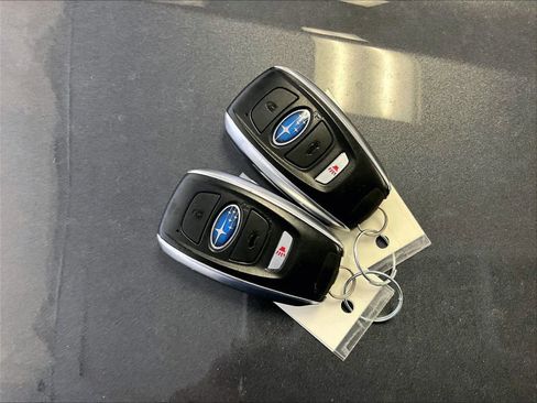 Used 2021 Subaru Crosstrek 2.5i Limited image 9