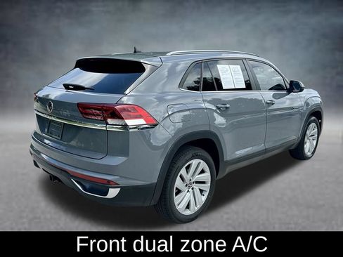 Used 2020 Volkswagen Atlas Cross Sport SE w/ Panoramic Sunroof Package FWD image 5
