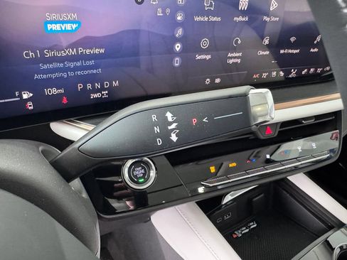 Certified 2026 Buick Envision Avenir AWD/4WD image 23
