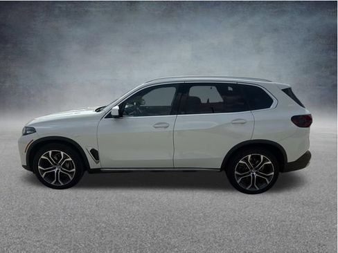 Used 2024 BMW X5 sDrive40i w/ Parking Assistance Package RWD image 6