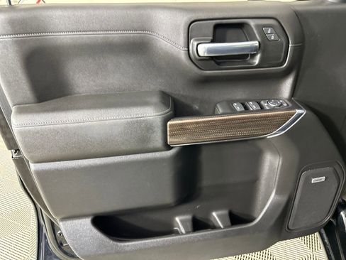 Used 2020 Chevrolet Silverado 1500 RST w/ Texas Edition image 12