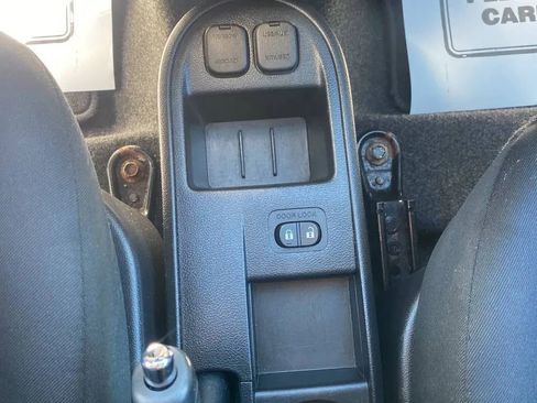 Used 2013 MAZDA MAZDA2 Touring image 19