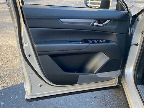 New 2025 MAZDA CX-5 AWD 2.5 S w/ Preferred Package image 20