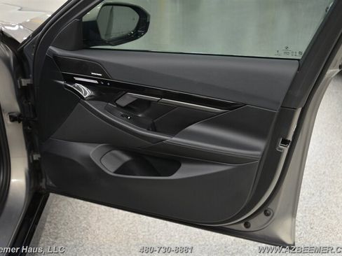 Used 2024 BMW 530i w/ M Sport Package RWD image 40