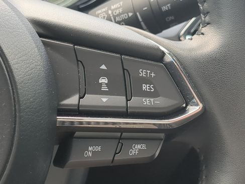 Used 2022 MAZDA CX-9 Touring image 23