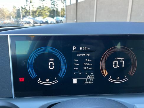 Used 2025 Hyundai Tucson SEL image 10