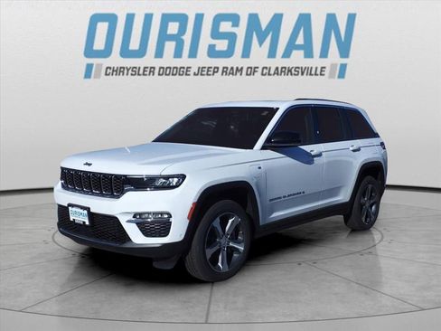 New 2024 Jeep Grand Cherokee Limited 4xe w/ Luxury Tech Group II image 9