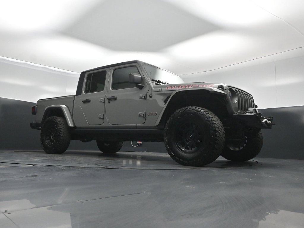 Used 2021 Jeep Gladiator Rubicon w/ Cold Weather Group AWD/4WD image 3