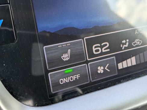 Used 2024 Subaru Outback Limited AWD/4WD image 22