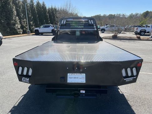 New 2025 GMC Sierra 3500 Pro w/ Convenience Package image 6