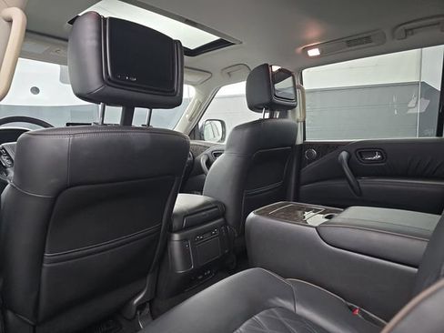 Used 2023 Nissan Armada Platinum w/ Captain's Chairs Package RWD image 44