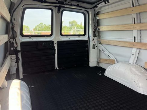Used 2025 GMC Savana 2500 w/ Driver Convenience Package RWD image 12