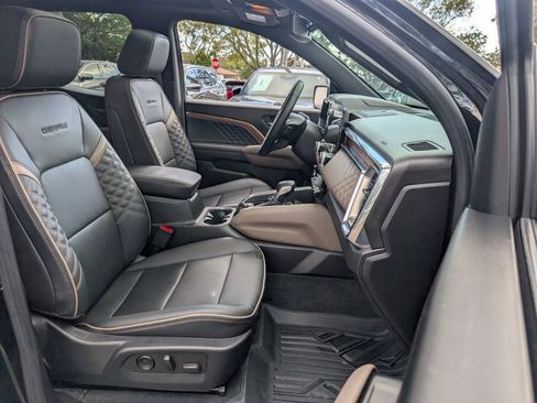 Used 2023 GMC Canyon Denali AWD/4WD image 21