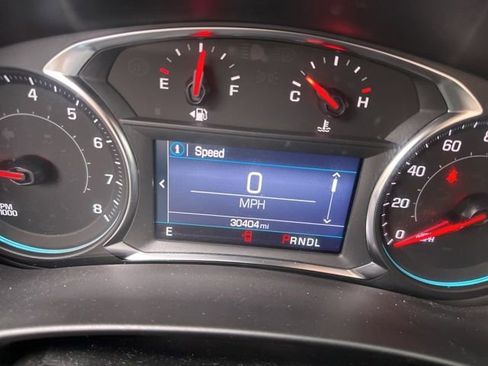 Used 2023 Chevrolet Equinox RS w/ LPO, Floor Liner Package FWD image 19