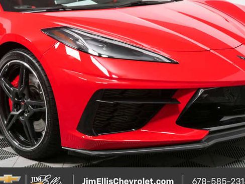Used 2021 Chevrolet Corvette Stingray Premium Cpe w/ Z51 Performance Package RWD image 38