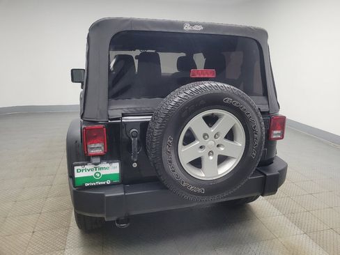 Used 2018 Jeep Wrangler Sport image 6