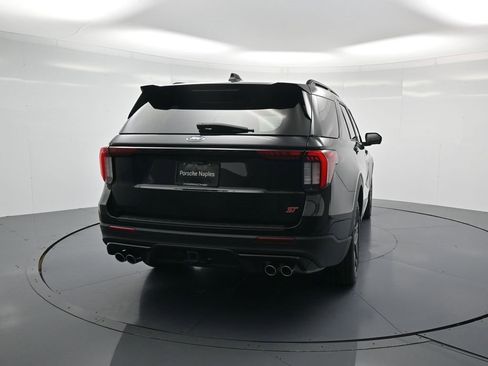 Used 2025 Ford Explorer ST image 30